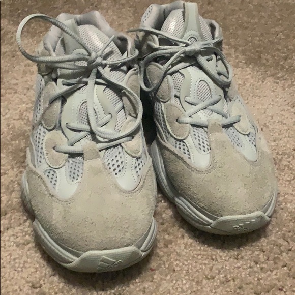 Yeezy - Picture 2 of 3